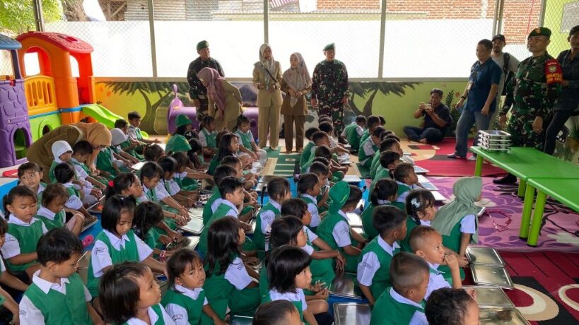 CREATOR: gd-jpeg v1.0 (using IJG JPEG v62), quality = 82?