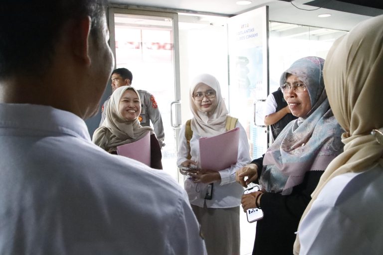 e63f4e04-40cf-43a5-8b55-88e8d798720f-768x512