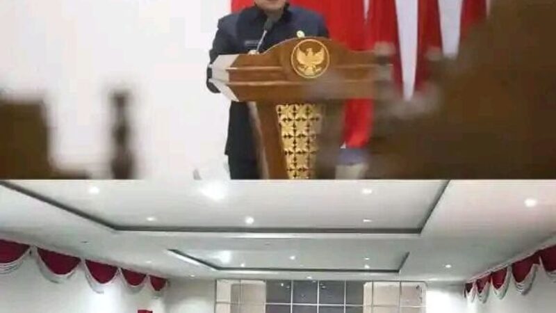 1000471995